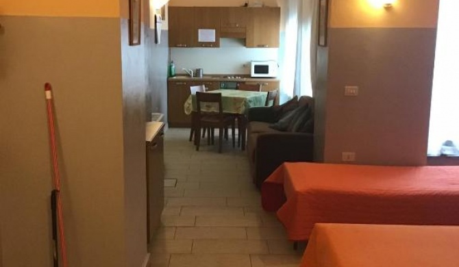 Studio for 4 persons near central station of Santa Maria Novella