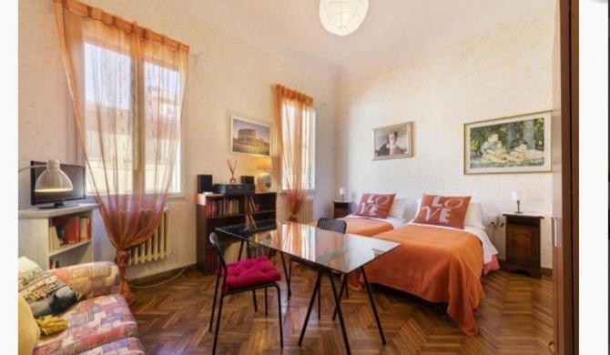 Tre Gigli Firenze Apartment, 5 minutes from station, via Palazzuolo 55