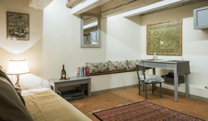 Charming and cozy apartment via Maggio