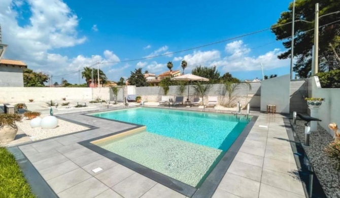 Appartamenti in Villa con piscina