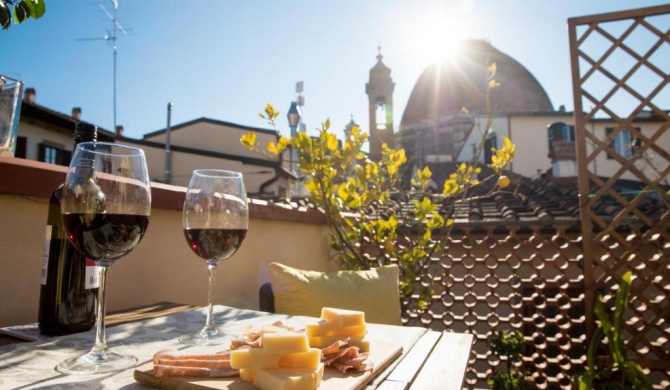 MEDICI CHAPELS TERRACE - VIEW APARTMENT