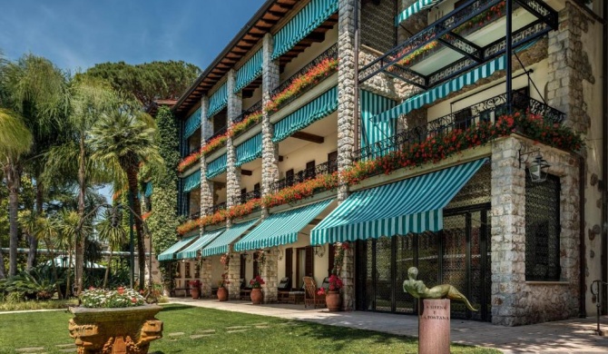 Augustus Hotel & Resort