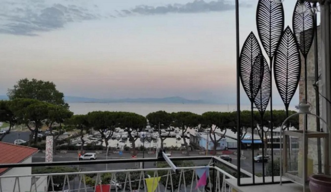 Appartamento sul lungomare con terrazza panoramica