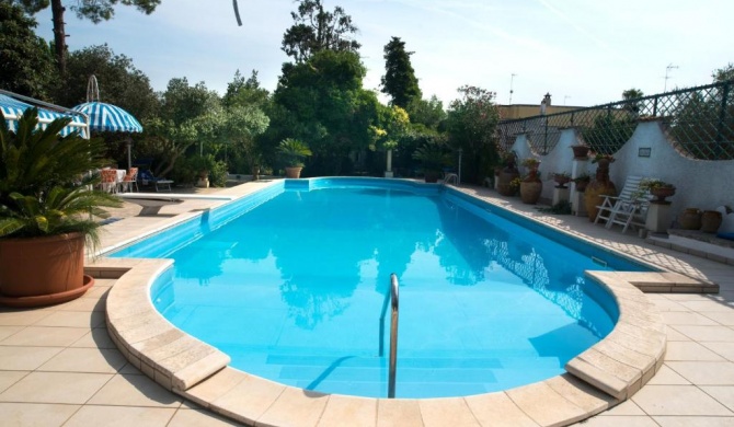 Appartamento con Piscina in Villa (Galatina)