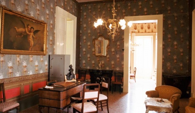 Palazzo Leuzzi B&B