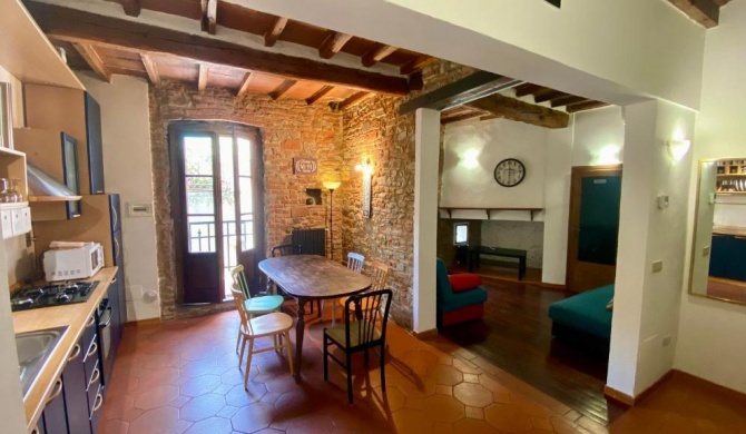 Panicale Apartment