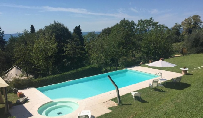 Garda Lake with private pool