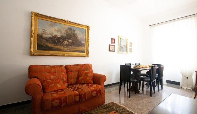 ALTIDO Spacious Flat for 7, near train station in Genova