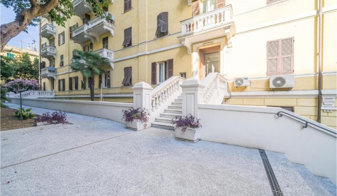 Amazing apartment in Genova with WiFi and 2 Bedrooms