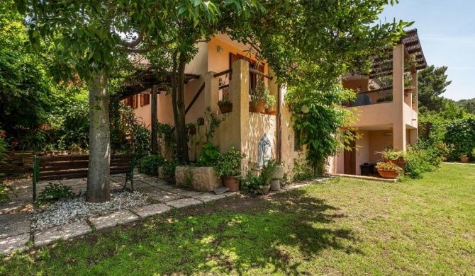 La Bouganville - House with garden and sea view