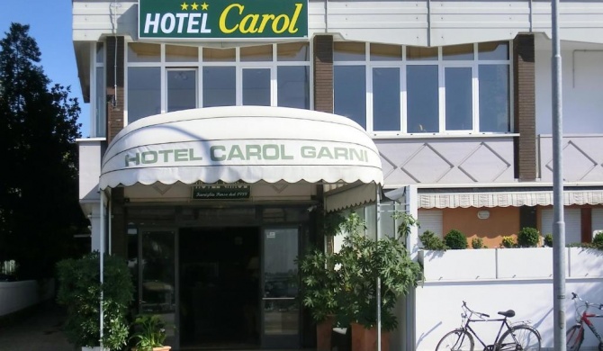 Hotel Carol